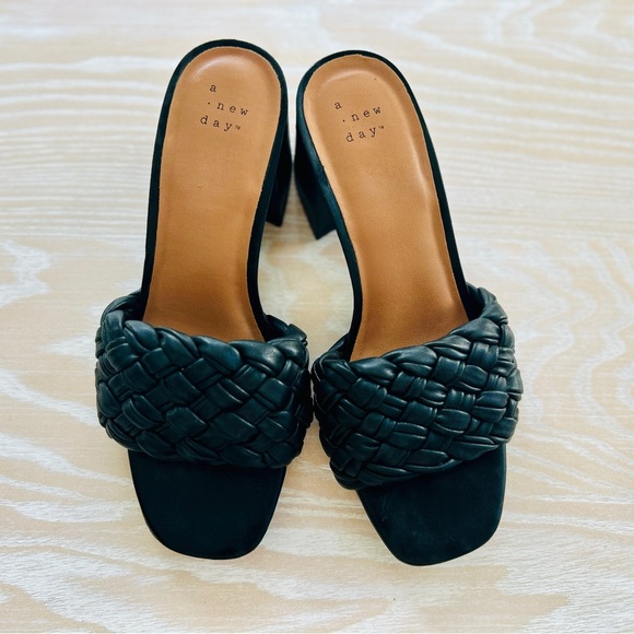 WOMEN'S DOROTHY SLIDE HEELS - A NEW DAY BLACK - Picture 5 of 5